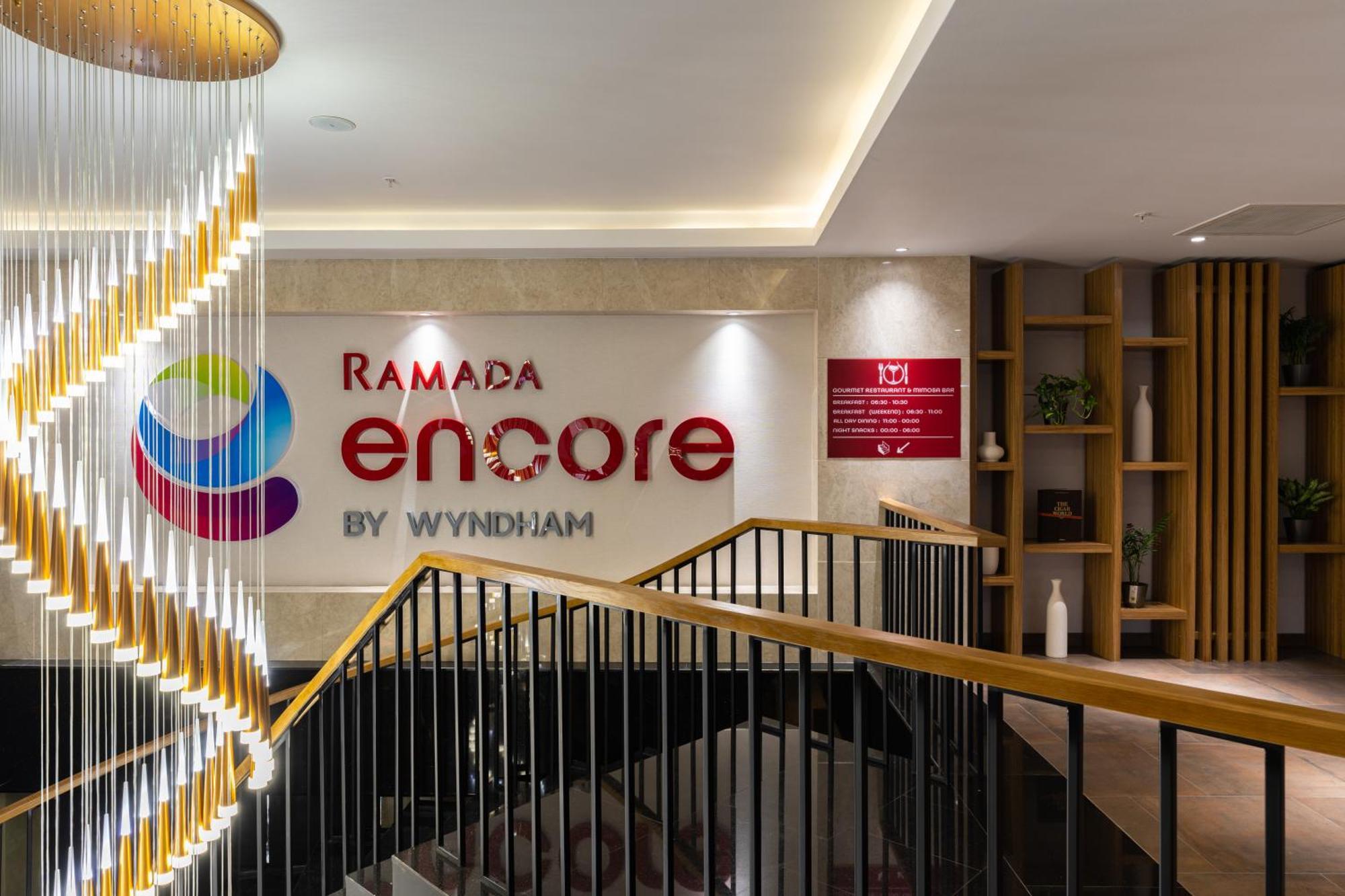 Ramada Encore By Wyndham Tashkent Bagian luar foto