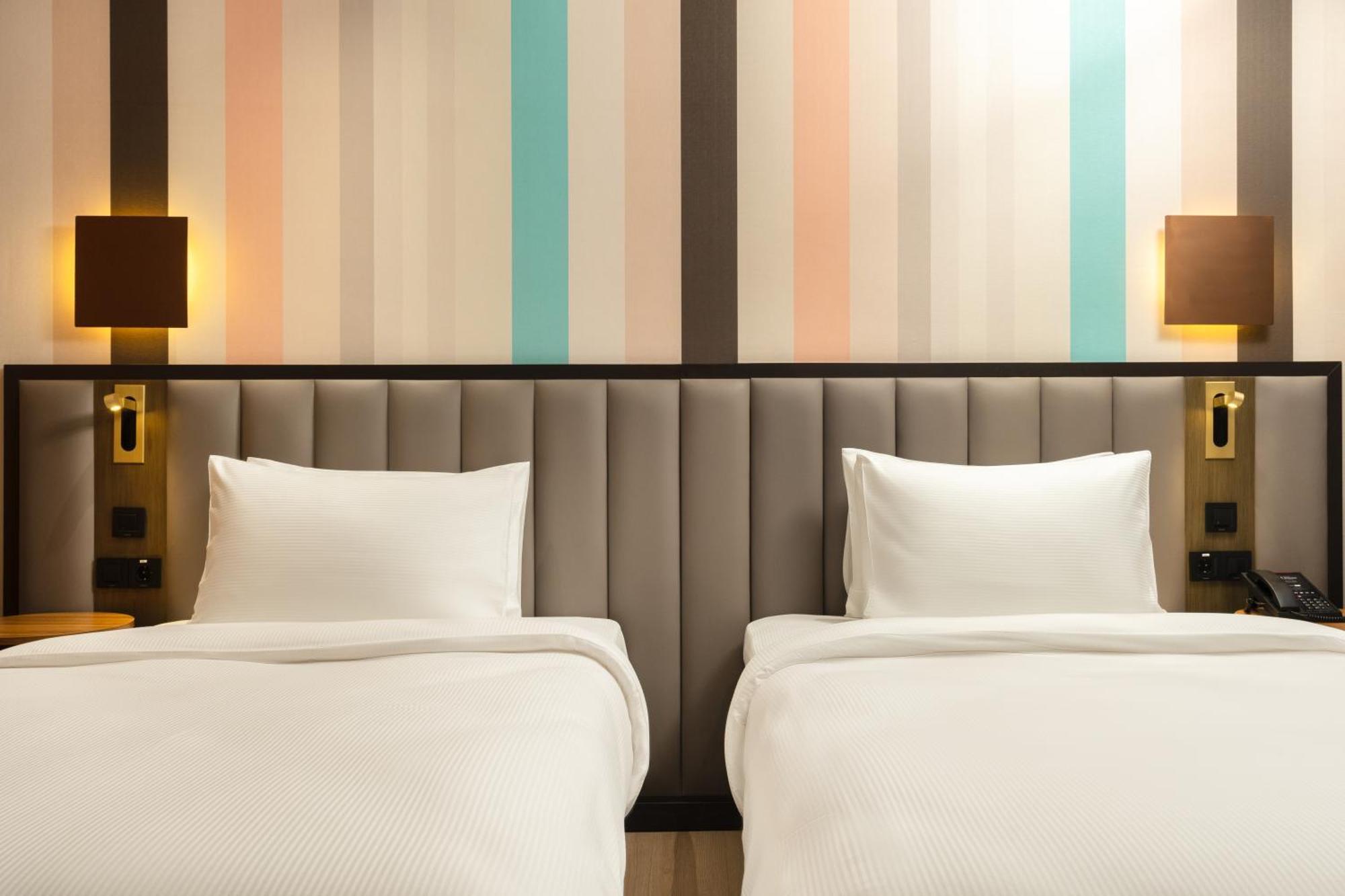Ramada Encore By Wyndham Tashkent Bagian luar foto