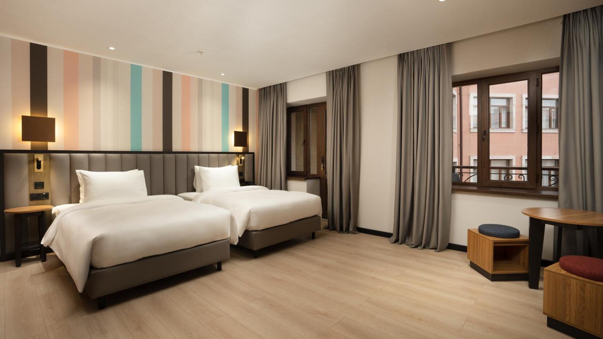 Ramada Encore By Wyndham Tashkent Bagian luar foto