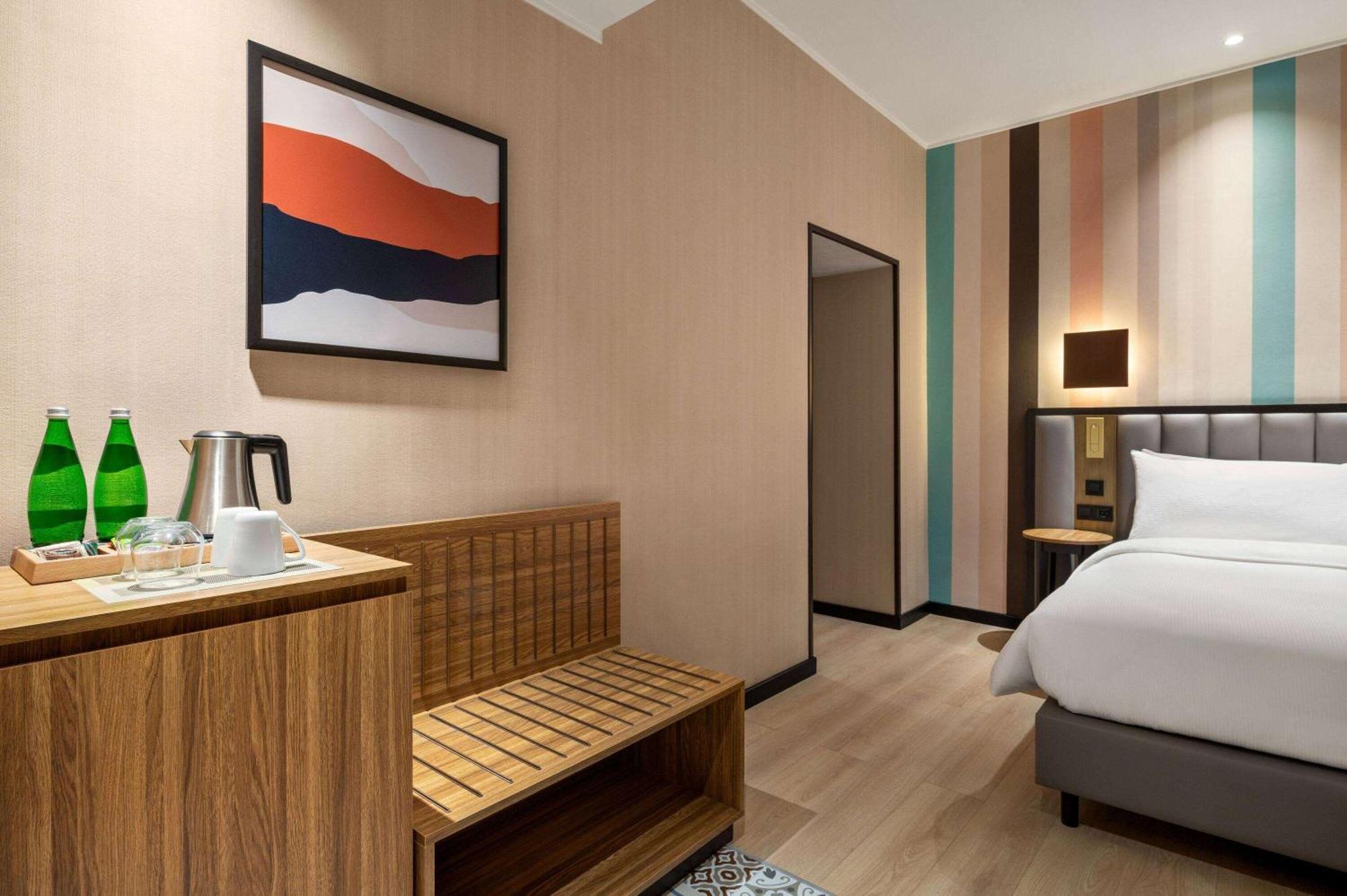 Ramada Encore By Wyndham Tashkent Bagian luar foto